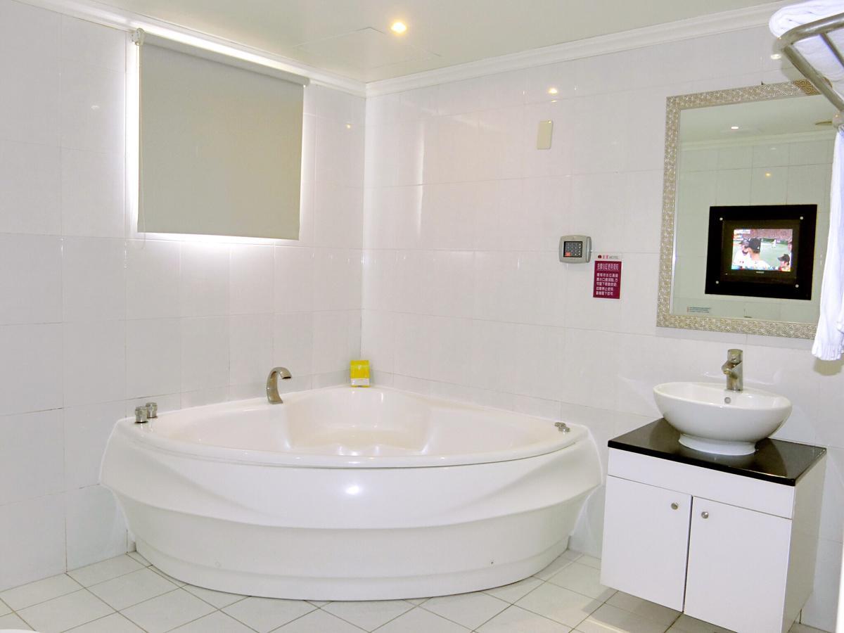 Huang Xing Boutique Hotel Pingtung Extérieur photo